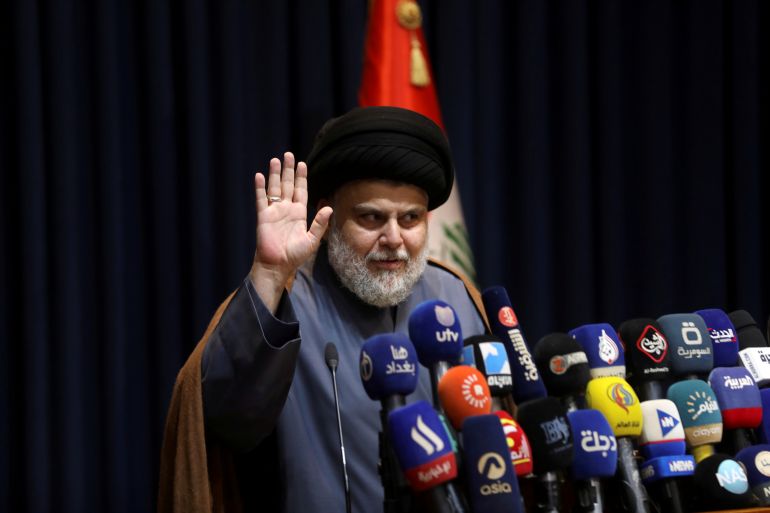 Iraqi Shi'ite cleric Muqtada al-Sadr gestures during a news conference in Najaf, Iraq November 18, 2021 REUTERS/Alaa Al-Marjani