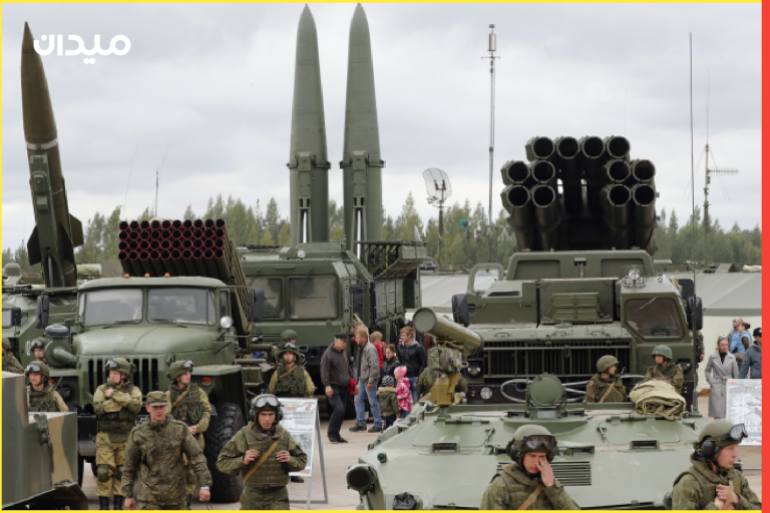 epa07752892 (FILE) - Visitors look at Russian tactical ballistic missile OTR-21 Tochka-U (L), 122mm multiple rocket launcher BM-21 Grad (2-L), tactical ballistic missile 9K720 Iskander-M (C) and 300mm multiple rocket launcher BM-30 Smerch (R) during a military exhibition marking the Tank's Day on a tank range in Luga, outside St. Petersburg, Russia, 09 September 2017 (reissued 02 August 2019). US formally withdraws from INF nuclear treaty with Russia on 02 August 2019. EPA-EFE/ANATOLY MALTSEV