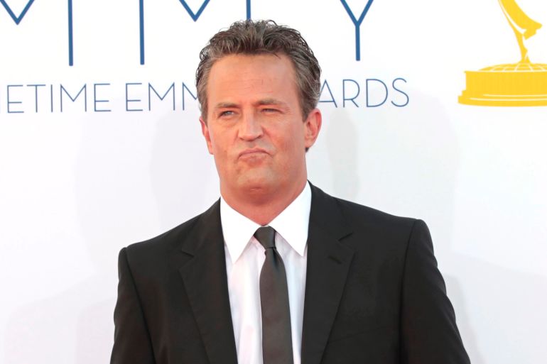 Actor Matthew Perry arrives at the 64th Primetime Emmy Awards in Los Angeles September 23, 2012. REUTERS/Mario Anzuoni (UNITED STATES Tags: ENTERTAINMENT) (EMMYS-ARRIVALS)