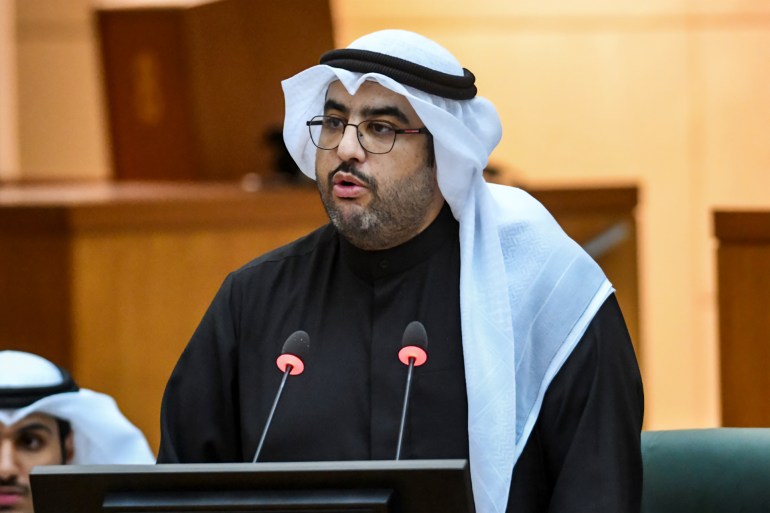 وزير المالية: شراء قروض المواطنين سيؤثر سلباً على المال العام المصدر الصحافة الكويتية