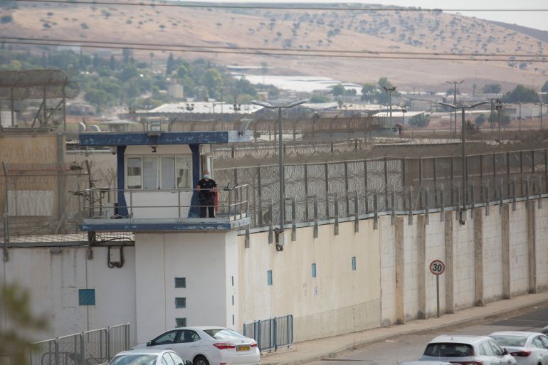 Manhunt For Six Palestinians Who Escaped Israeli Prison