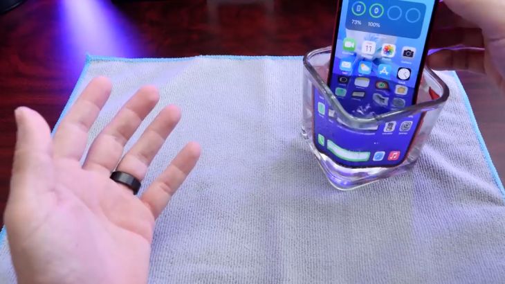 iPhone Water Eject - Remove Water from iPhone speakers credit:iDeviceHelp youtube page