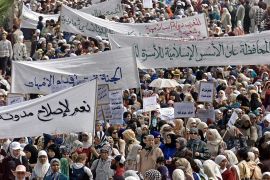 الحركة الإسلامية في المغرب كانت سبّاقة إلى الانتقال من نموذج &#34;إقامة الدولة الإسلامية&#34; إلى نموذج &#34;الإسهام في إقامة الدين&#34; (الفرنسية)
