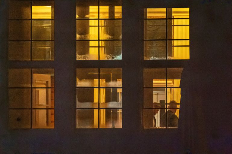 صور التقطت بكاميرا سرية لاجتماع سري عقده أقطاب حزب البديل الألماني في فندق على بحيرة ليبنتز ببوتسدام لبحث ترحيل ملايين الألمان من أصول أجنبية المصدر موقع كوريكتيف