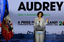 المديرة العامة لليونسكو أودري أزولاي تلقي كلمة بمناسبة اليوم العالمي لحرية الصحافة (رويترز)